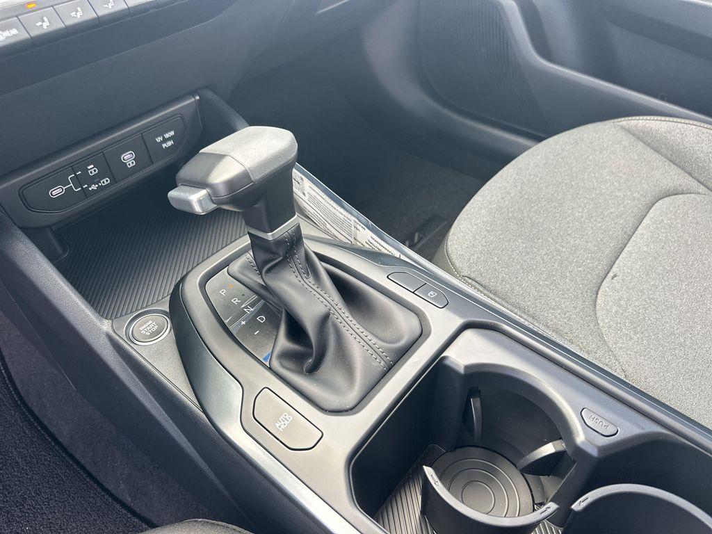 new 2025 Kia K4 car, priced at $23,877