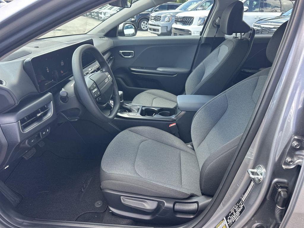 new 2025 Kia K4 car, priced at $23,877