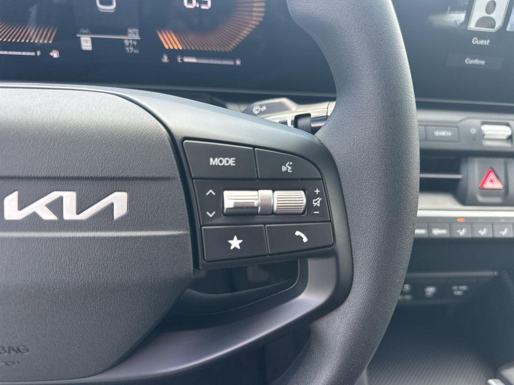 new 2025 Kia K4 car, priced at $23,877