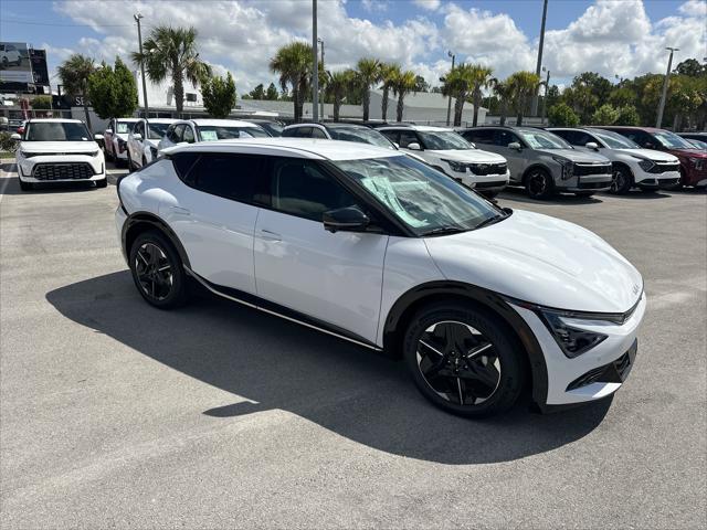 new 2025 Kia EV6 car, priced at $48,778