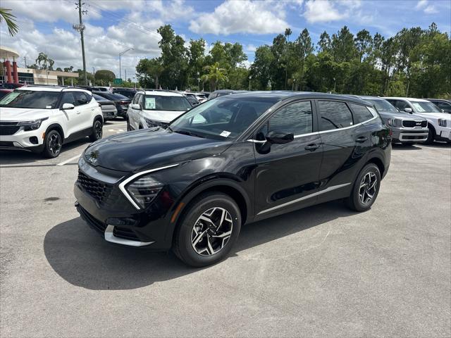 new 2025 Kia Sportage car, priced at $30,452
