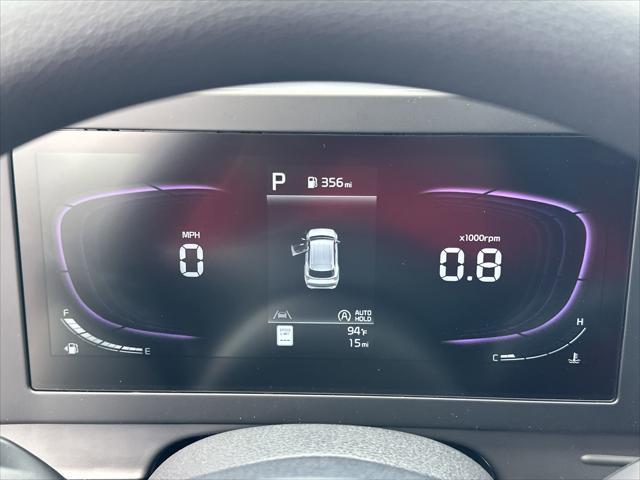 new 2025 Kia Sportage car, priced at $30,452