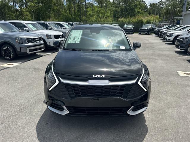 new 2025 Kia Sportage car, priced at $30,452