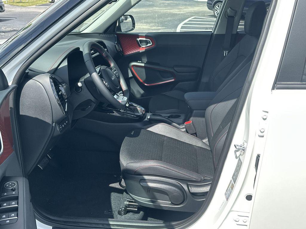 new 2025 Kia Soul car, priced at $24,438