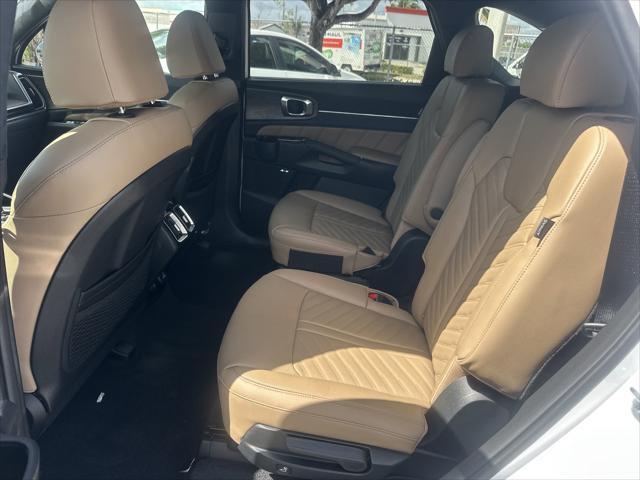 new 2025 Kia Sorento car, priced at $48,850