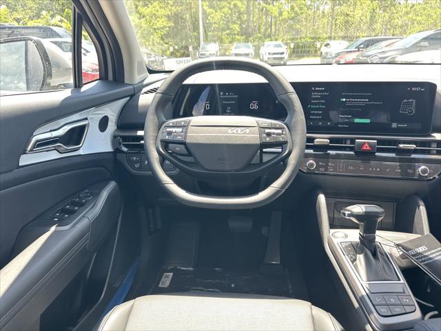 new 2026 Kia Sportage car, priced at $33,655