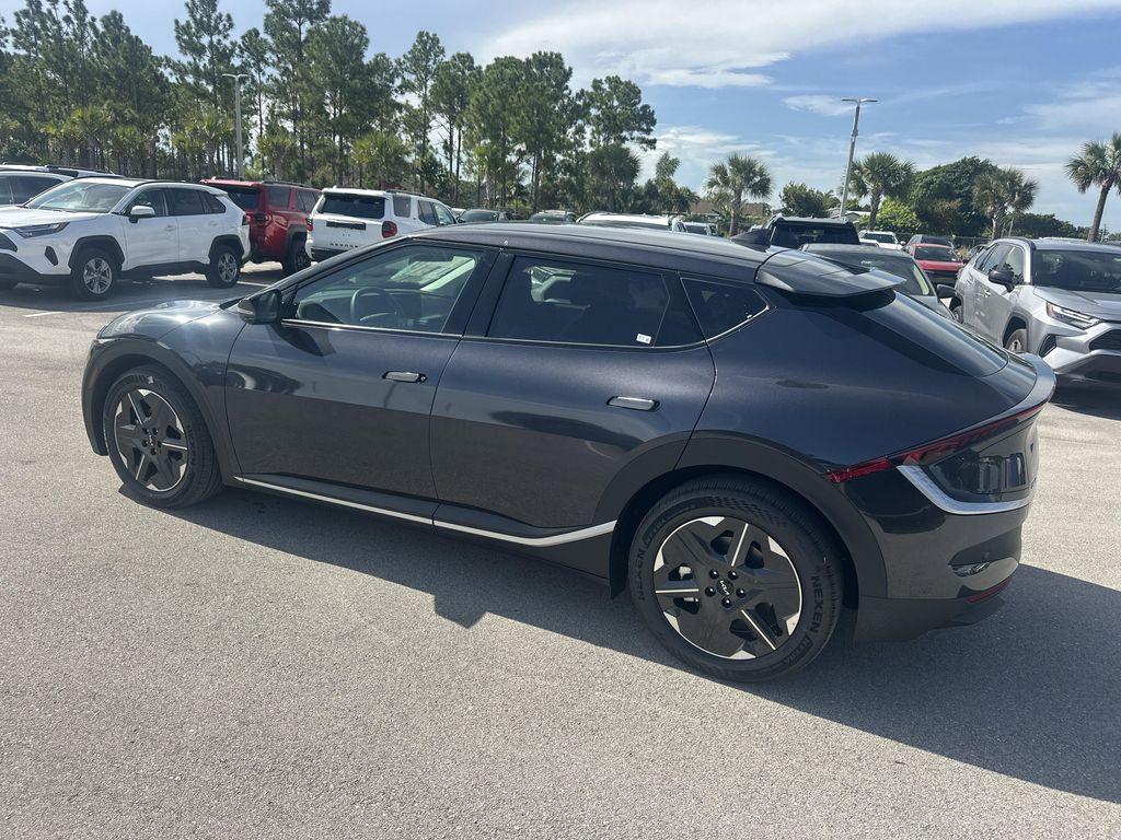 new 2025 Kia EV6 car, priced at $38,148