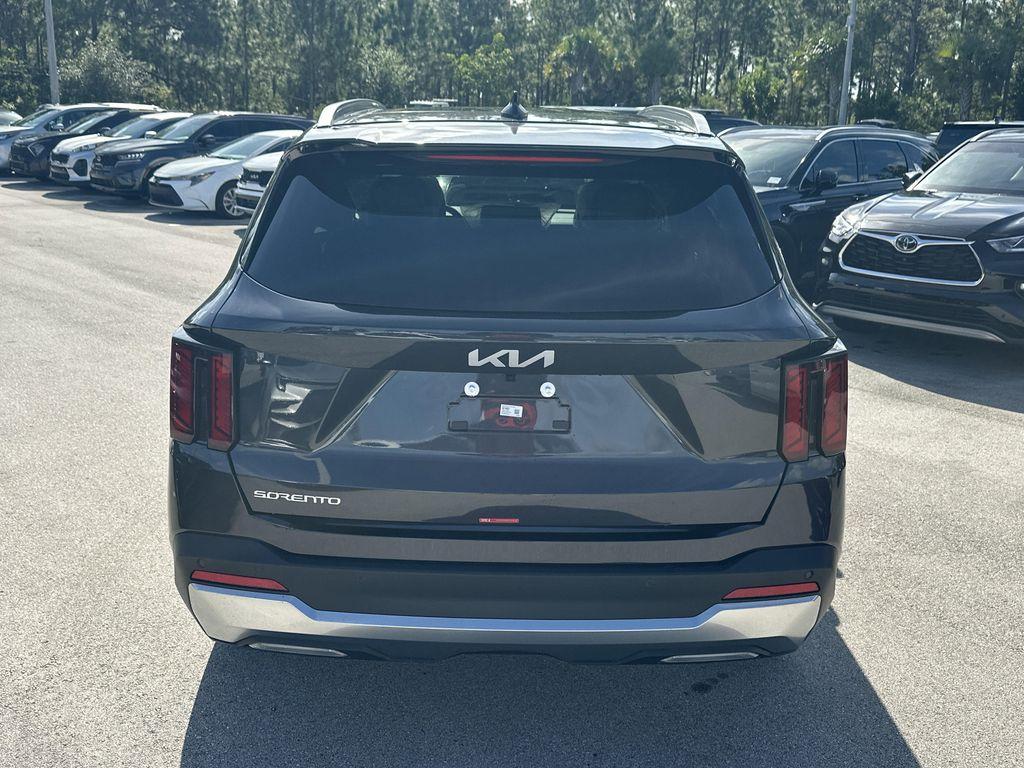 new 2026 Kia Sorento car, priced at $38,335