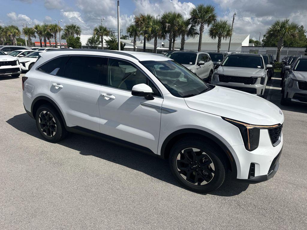 new 2025 Kia Sorento car, priced at $37,555