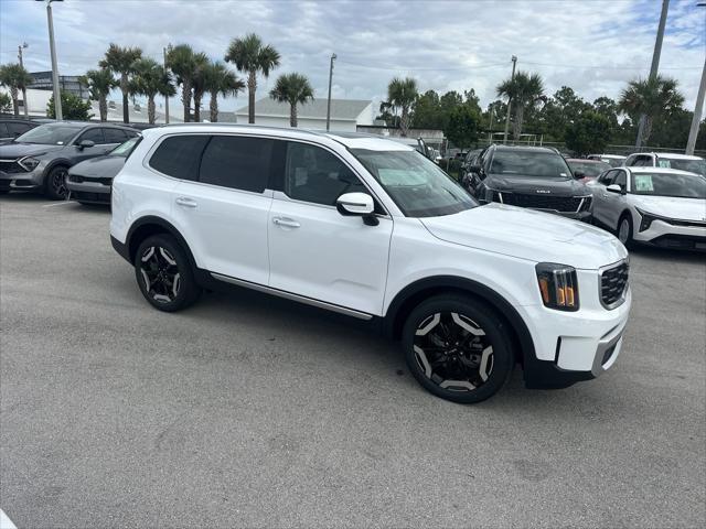 new 2025 Kia Telluride car, priced at $40,381