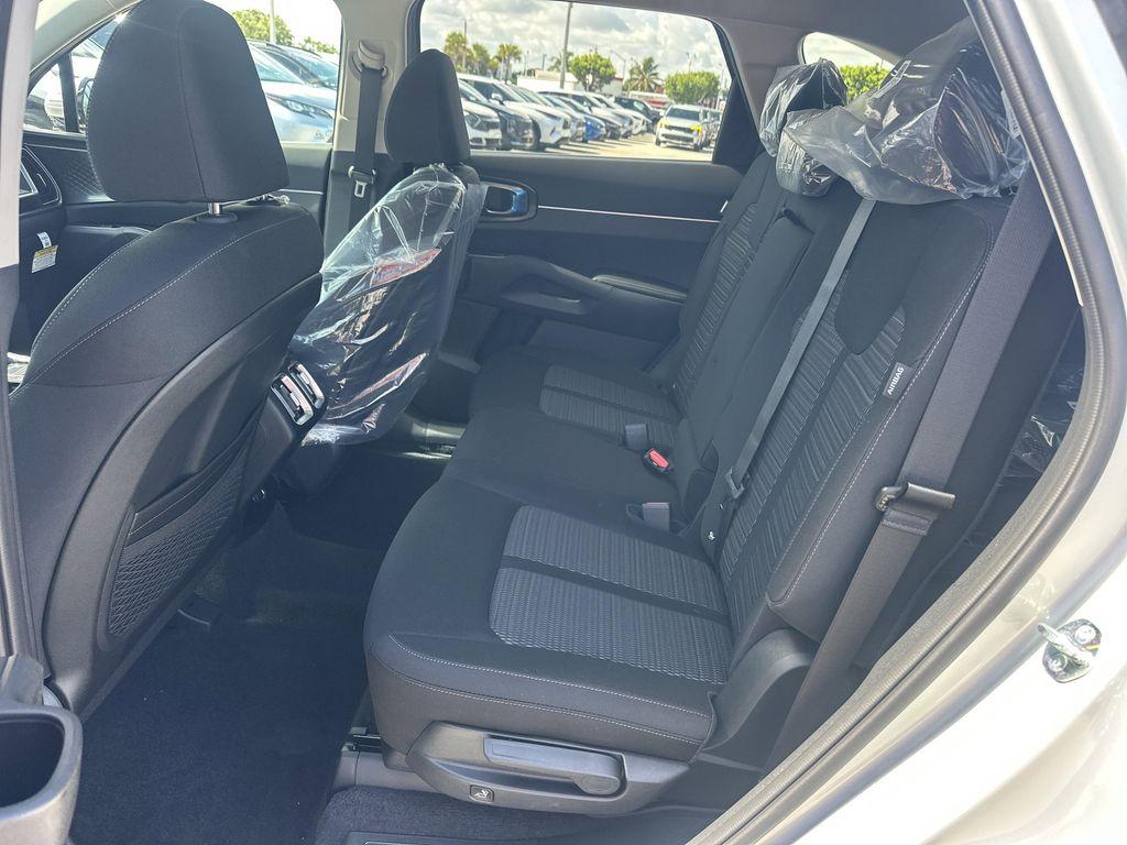 new 2026 Kia Sorento car, priced at $33,452