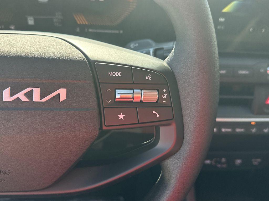 new 2025 Kia K4 car, priced at $23,644