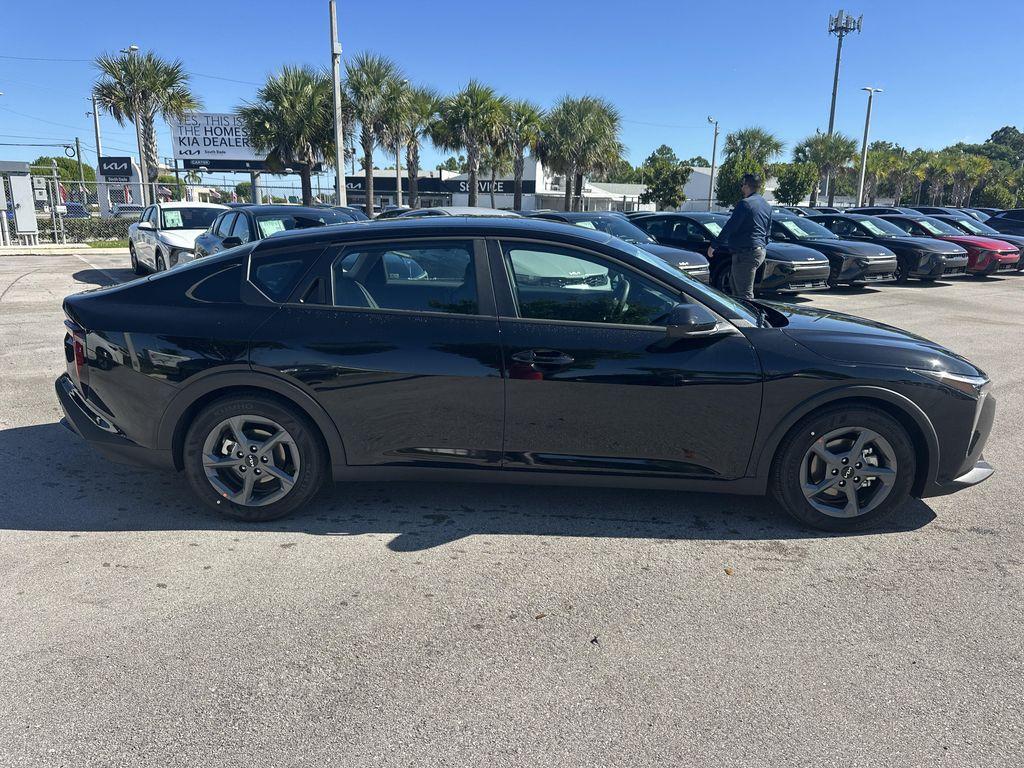 new 2025 Kia K4 car, priced at $23,644