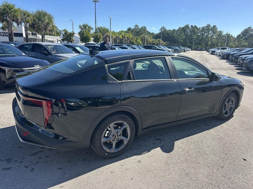 new 2025 Kia K4 car, priced at $23,644