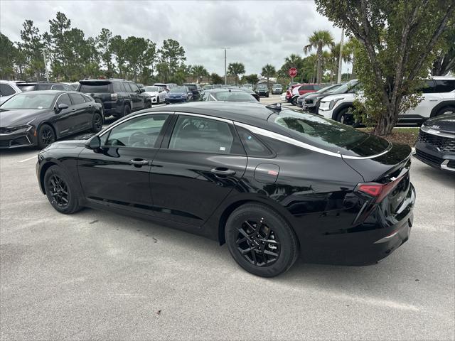 new 2025 Kia K5 car, priced at $28,550