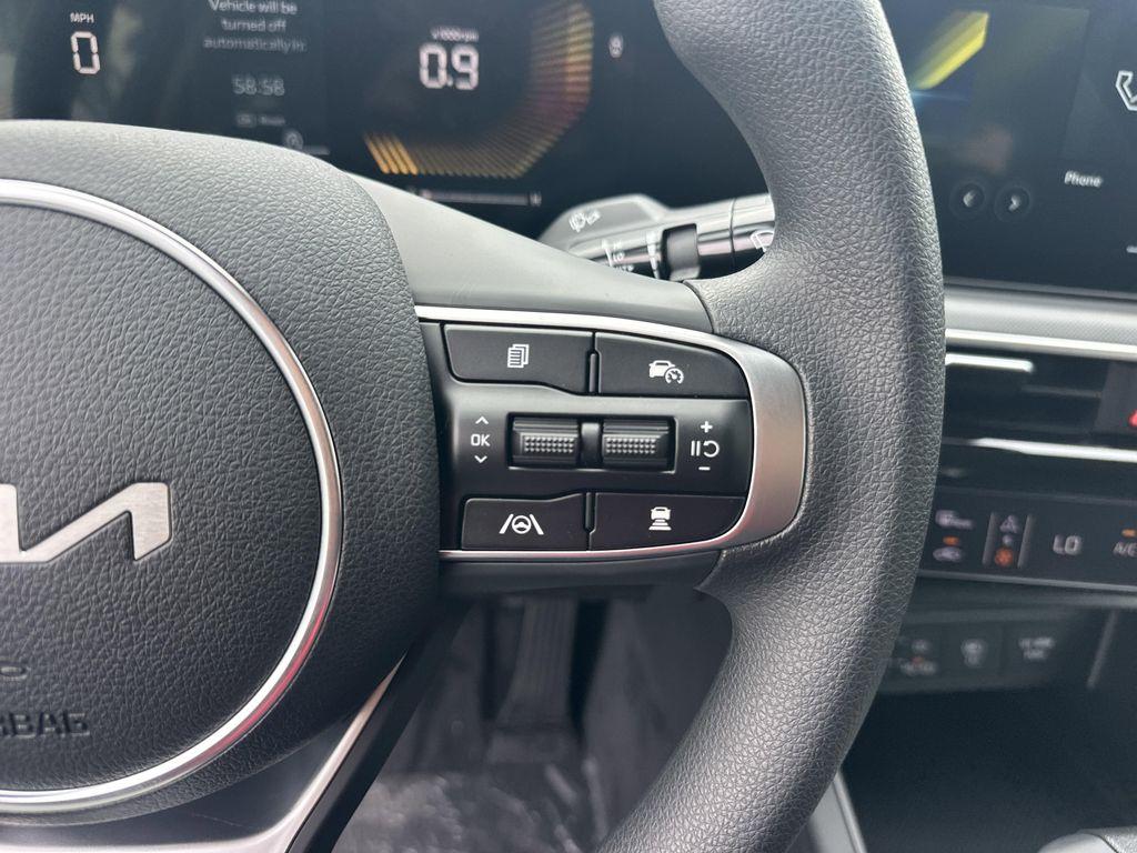 new 2025 Kia K5 car, priced at $27,408