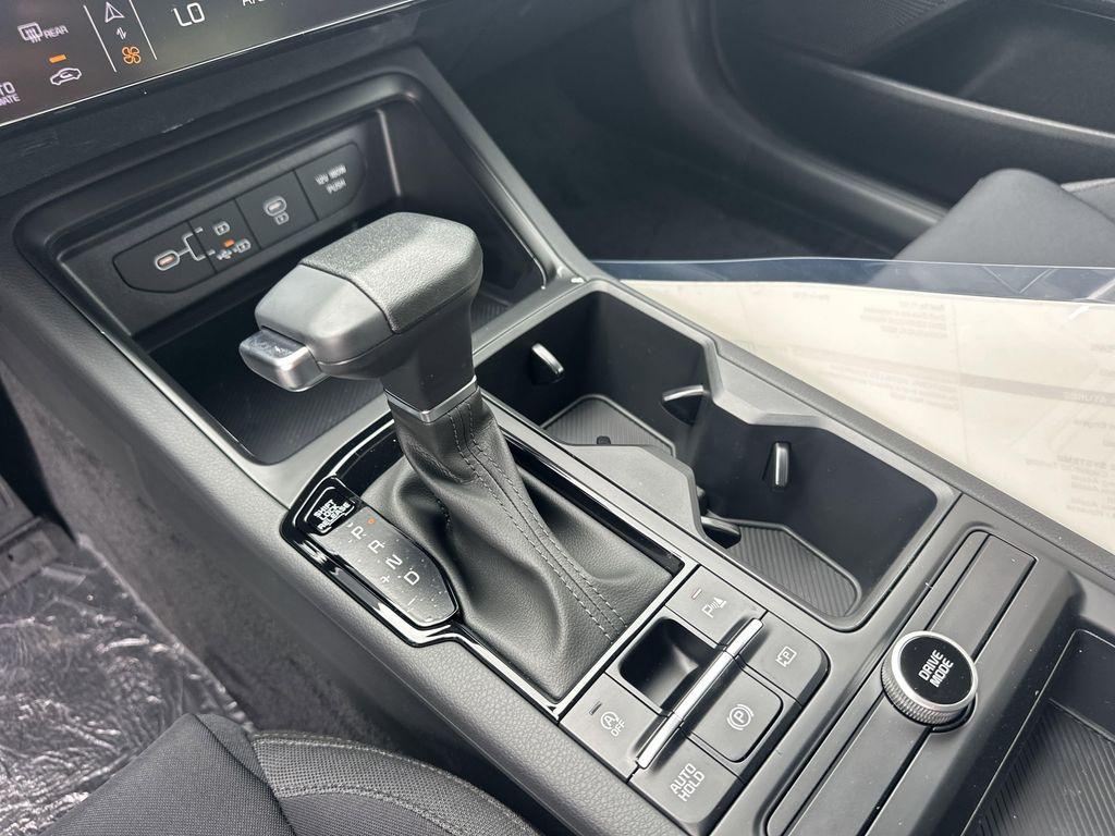 new 2025 Kia K5 car, priced at $27,408