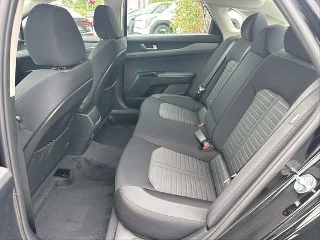 new 2025 Kia K5 car, priced at $28,550