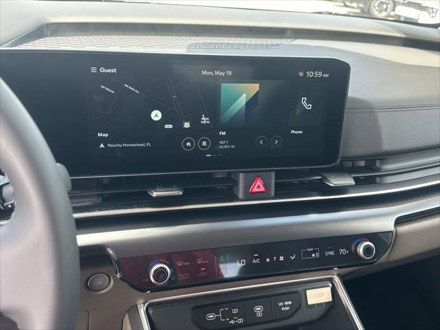 new 2025 Kia Carnival car, priced at $40,327