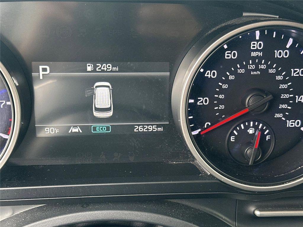 used 2024 Kia Carnival car, priced at $29,903
