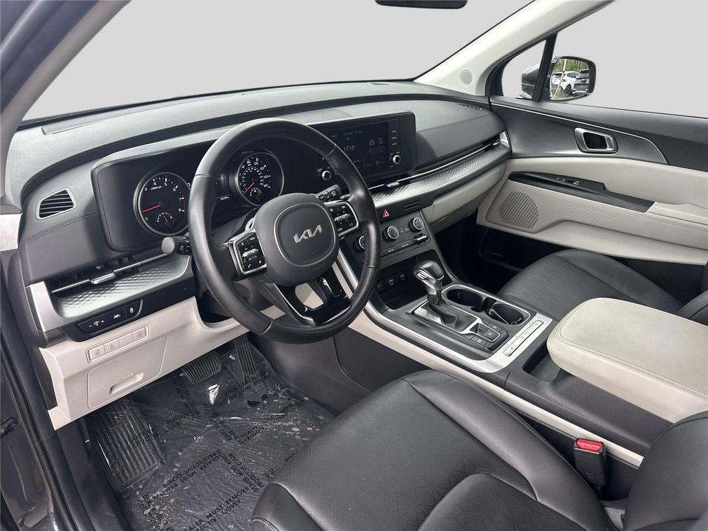 used 2024 Kia Carnival car, priced at $29,903