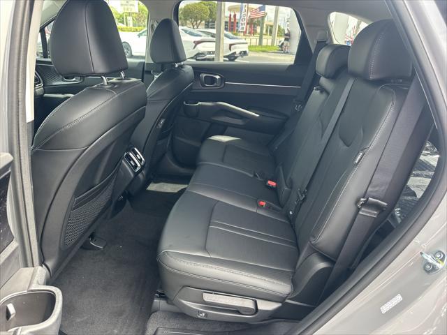 new 2025 Kia Sorento car, priced at $38,739