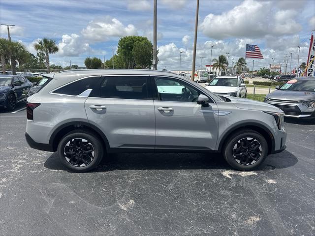 new 2025 Kia Sorento car, priced at $38,739