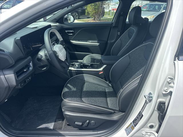 new 2025 Kia K4 car, priced at $26,195