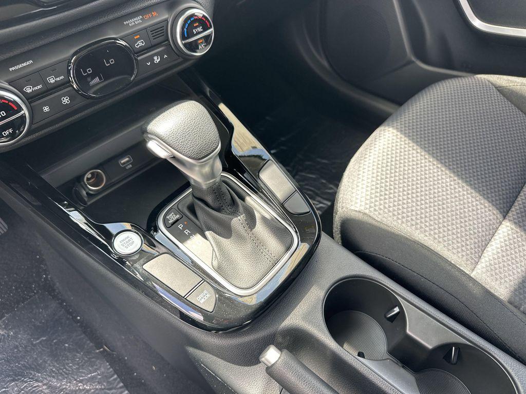 new 2025 Kia Soul car, priced at $24,119