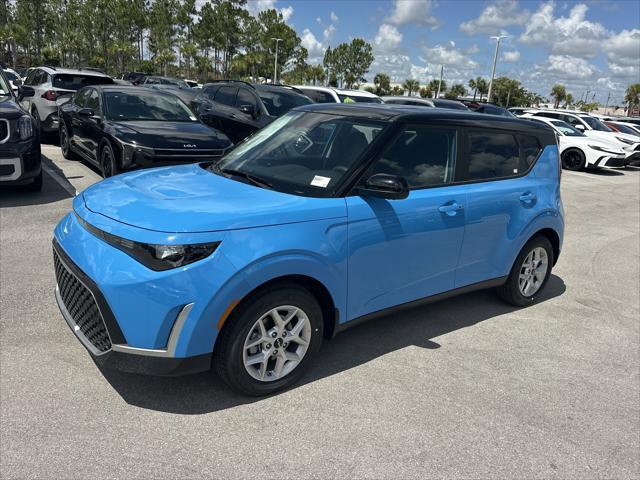 new 2025 Kia Soul car, priced at $24,572