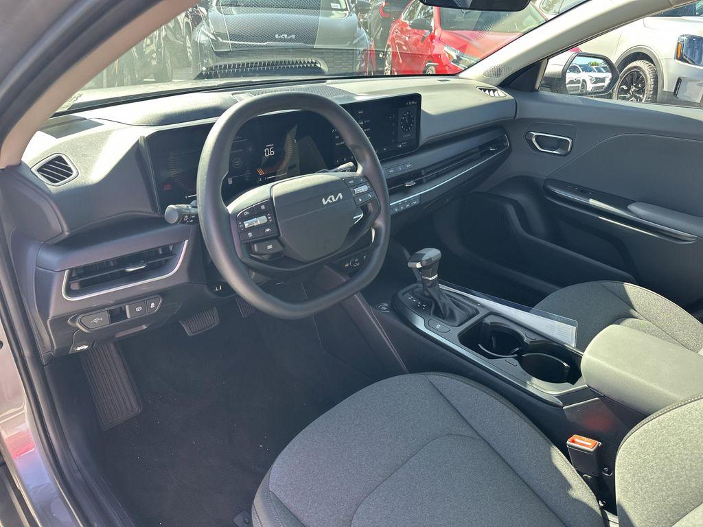 new 2025 Kia K4 car, priced at $24,015