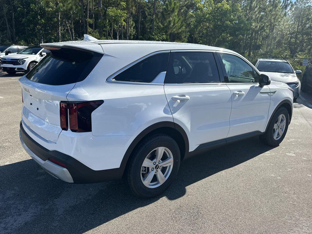 new 2026 Kia Sorento car, priced at $33,591