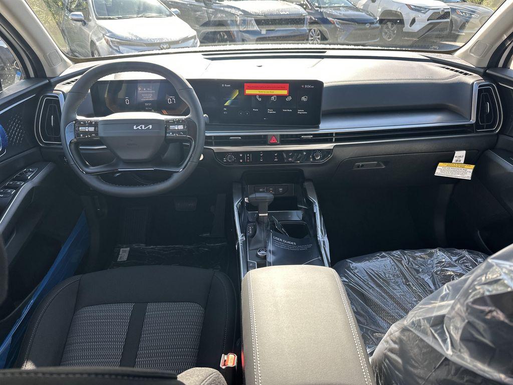 new 2026 Kia Sorento car, priced at $33,591