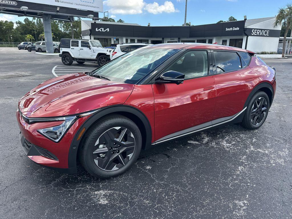 new 2025 Kia EV6 car, priced at $38,562