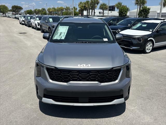 new 2025 Kia Sorento car, priced at $33,735