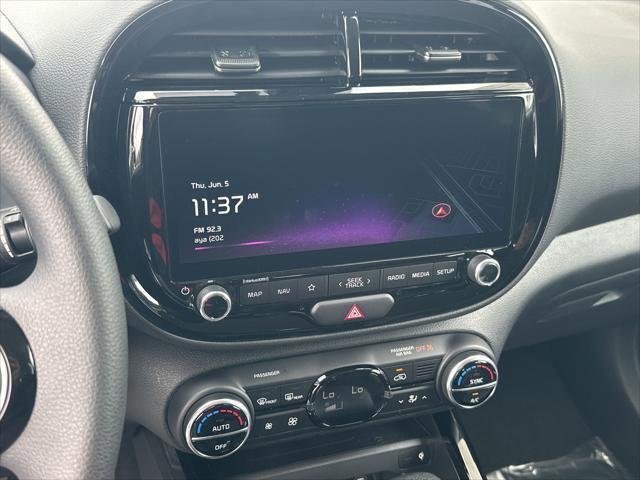 new 2025 Kia Soul car, priced at $24,014