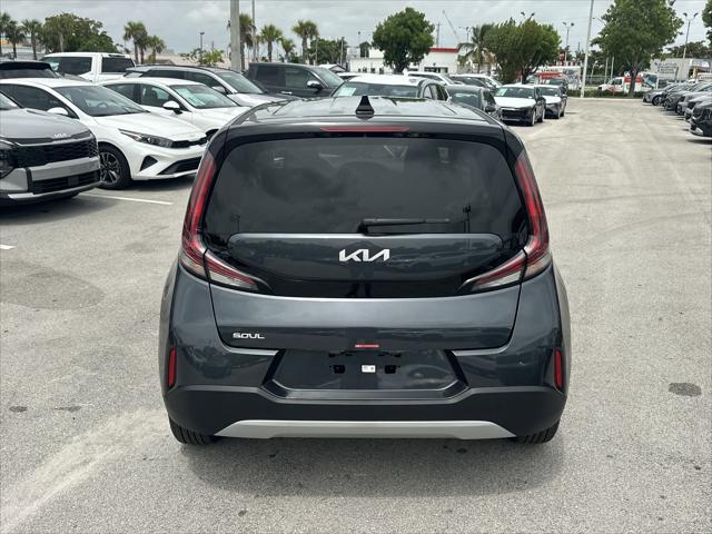 new 2025 Kia Soul car, priced at $24,014