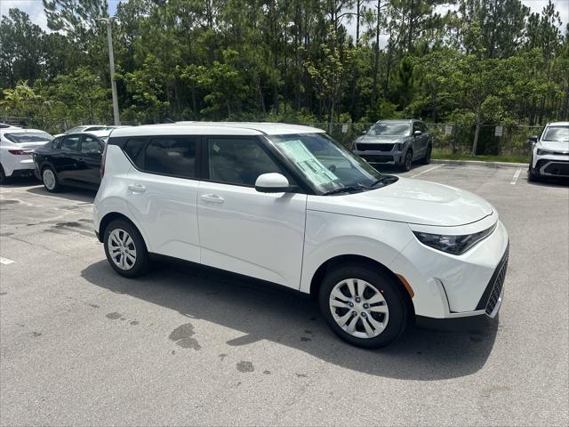 new 2025 Kia Soul car, priced at $22,105