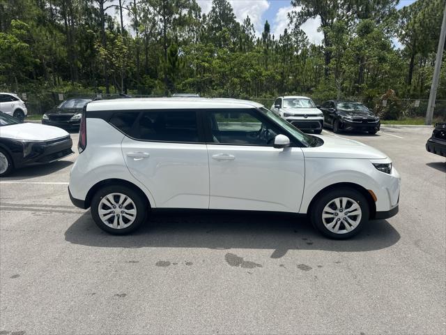 new 2025 Kia Soul car, priced at $22,105