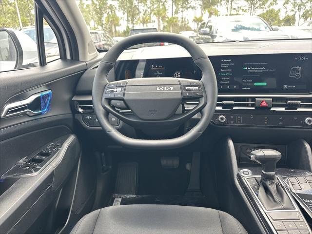 new 2025 Kia Sportage car, priced at $30,780
