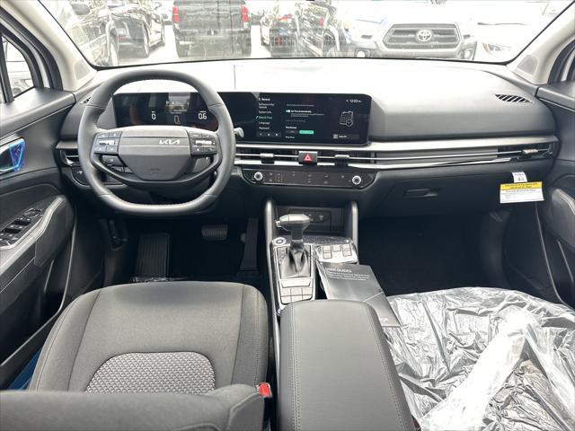 new 2025 Kia Sportage car, priced at $30,780