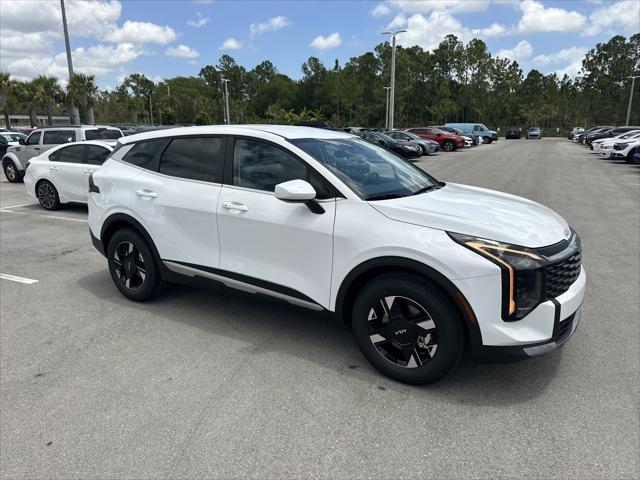 new 2025 Kia Sportage car, priced at $30,780
