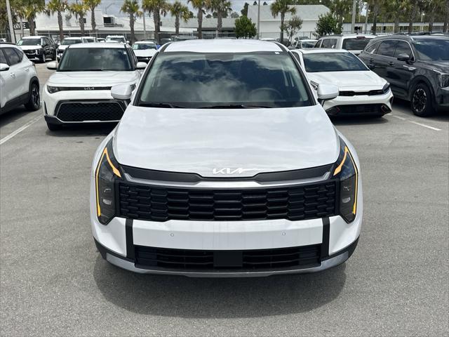 new 2025 Kia Sportage car, priced at $30,780