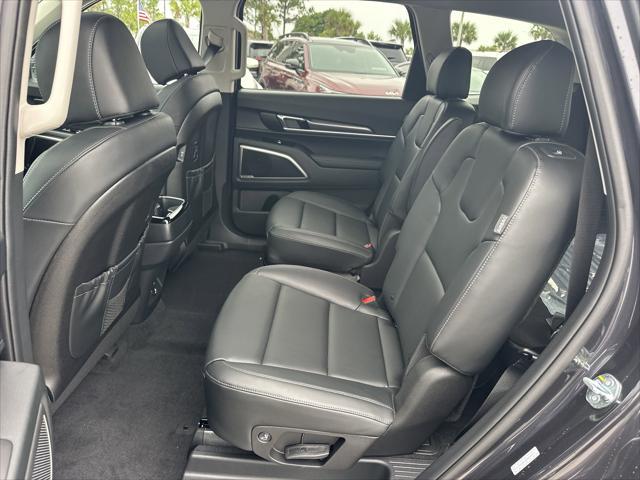 new 2025 Kia Telluride car, priced at $41,135