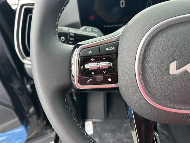 new 2025 Kia Sorento car, priced at $37,935