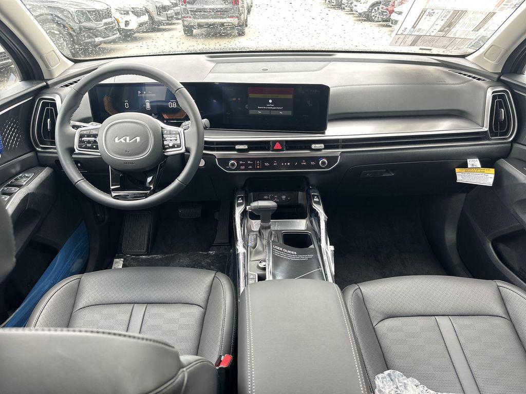 new 2025 Kia Sorento car, priced at $36,571