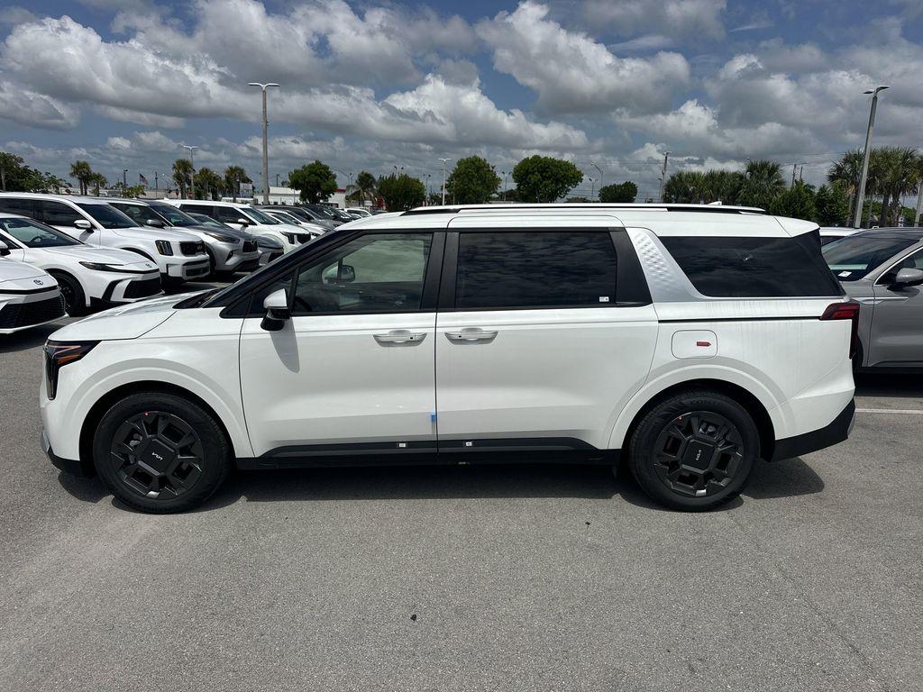 new 2025 Kia Carnival Hybrid car, priced at $43,488
