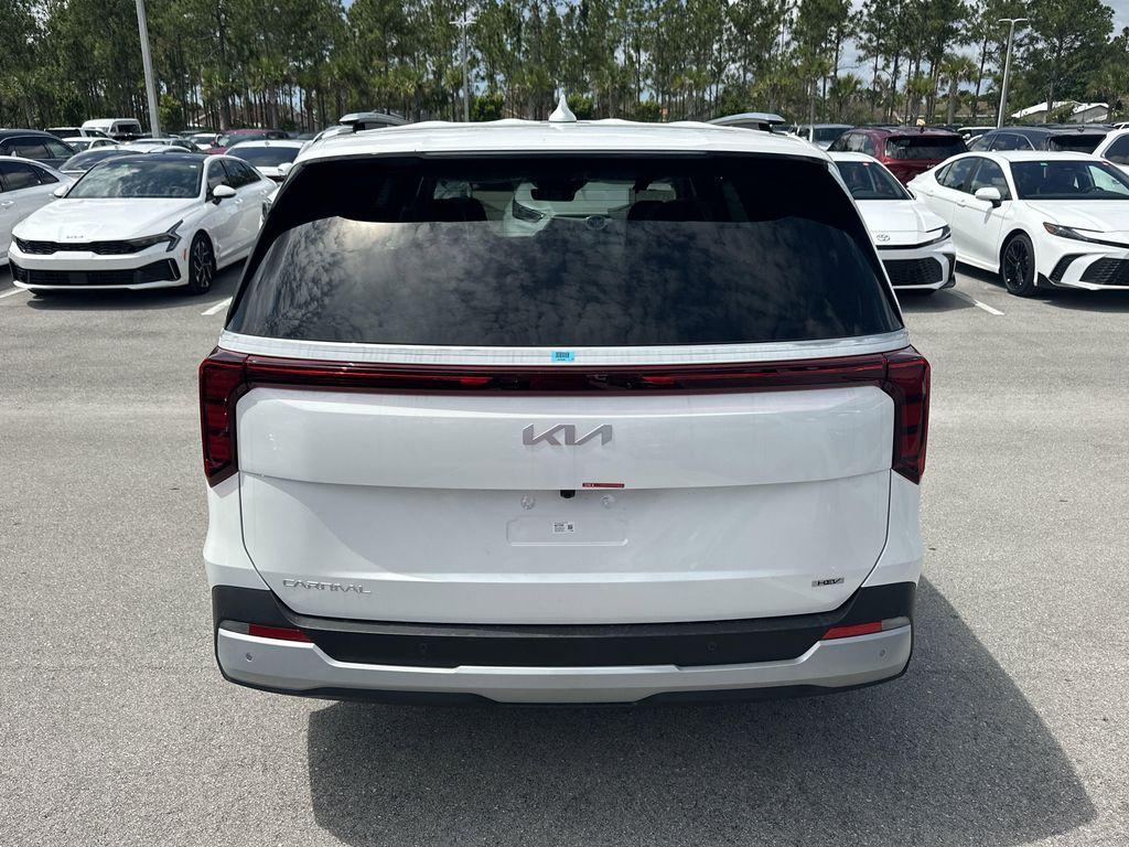 new 2025 Kia Carnival Hybrid car, priced at $43,488