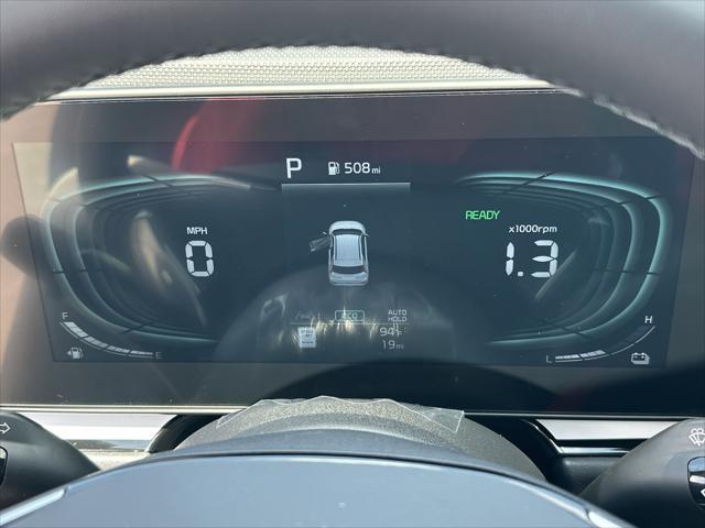 new 2025 Kia Niro car, priced at $33,060