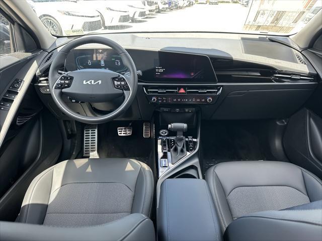 new 2025 Kia Niro car, priced at $33,060